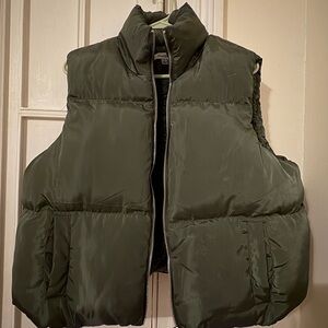 Women's Olive Puffer Vest